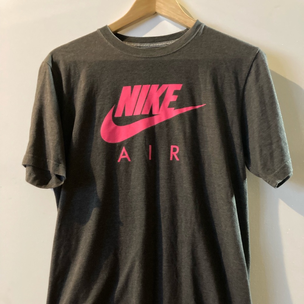 Grey Nike shirt with pink lettering, Size Medium